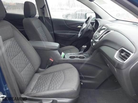 2019 Chevrolet Equinox LT with VIN 3GNAXUEV3KL359416, listed as a IAAI auction lot 41833545 with 59,163 mi miles. Bid and sale history available at carsss.com. Image 5.