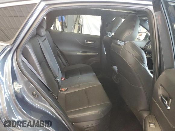 2021 Toyota Venza LE z VIN JTEAAAAH4MJ036619, wystawiony jako Copart lot #57668765 z przebiegiem 70 457 mil mil oraz Czysty tytuł • Clean title. Historia ofert i sprzedaży dostępna na DreamBid. Obrazek 11.