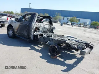 2018 Ford F-150 XL с VIN 1FTMF1CB3JKD73476, выставлен на аукционе IAAI как лот 42526034 с пробегом Не указан миль и . История ставок и продаж доступна на DreamBid. Изображение 3.
