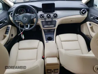 2018 Mercedes-Benz GLA 250 z VIN WDCTG4EB5JJ458777, wystawiony jako Copart lot #49916535 z przebiegiem 60 843 mil mil oraz Szkoda całkowita • Salvage title. Historia ofert i sprzedaży dostępna na DreamBid. Obrazek 8.