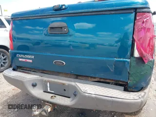2001 Ford Explorer Sport Trac с VIN 1FMZU77E41UA42005, выставлен на аукционе IAAI как лот 42225213 с пробегом 240 039 миль миль и . История ставок и продаж доступна на DreamBid. Изображение 6.