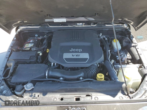 2018 Jeep Wrangler JK Unlimited Sahara with VIN 1C4HJWEG1JL919420, listed as a Copart auction lot 68130694 with 62,130 mi miles and Salvage Title. Bid and sale history available at carsss.com. Image 12.