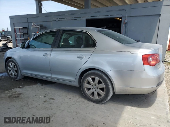 2007 Volkswagen Jetta 2.5 с VIN 3VWSF71K57M111597, выставлен на аукционе Copart как лот 56305925 с пробегом 192 127 миль миль и На запчасти • Non repairable. История ставок и продаж доступна на DreamBid. Изображение 2.