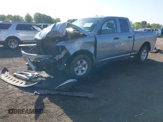 2021 Ram 1500 Tradesman z VIN 1C6RR6FG6MS550891, wystawiony jako IAAI lot #42013131 z przebiegiem 100 229 mil mil oraz . Historia ofert i sprzedaży dostępna na DreamBid. Obrazek 2.