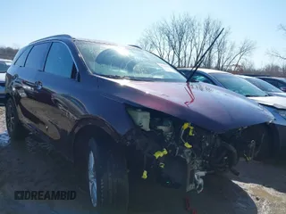 2017 Kia Sorento LX with VIN 5XYPGDA34HG252088, listed as a IAAI auction lot 41786637 with 91,301 mi miles. Bid and sale history available at carsss.com. Image 1.