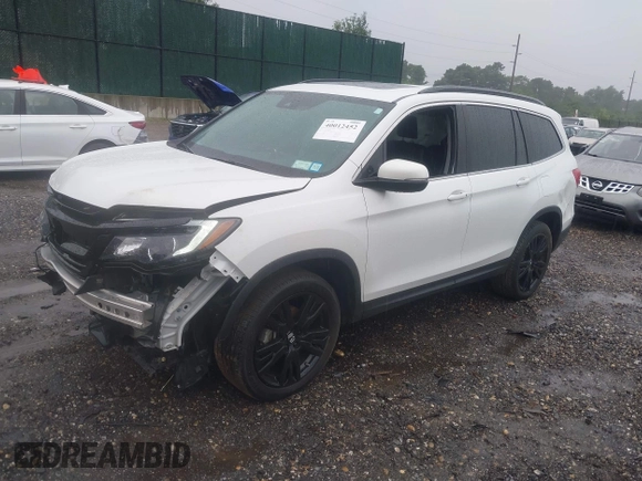 2021 Honda Pilot Special Edition with VIN 5FNYF6H28MB048296, listed as a IAAI auction lot 40012452 with 50,011 mi miles. Bid and sale history available at carsss.com. Image 17.