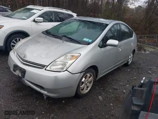 2005 Toyota Prius with VIN JTDKB22U957026061, listed as a IAAI auction lot 41984149 with 188,700 mi miles. Bid and sale history available at carsss.com. Image 2.