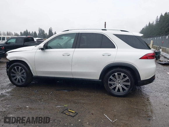 2024 Mercedes-Benz GLE 450 with VIN 4JGFB5KB3RB177056, listed as a IAAI auction lot 41242732 with 2,030 mi miles and . Bid and sale history available at DreamBid. Image 15.