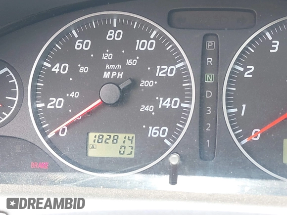 2002 Nissan Maxima GLE z VIN JN1DA31AX2T313083, wystawiony jako IAAI lot #42040751 z przebiegiem 182 814 mil mil oraz . Historia ofert i sprzedaży dostępna na DreamBid. Obrazek 6.