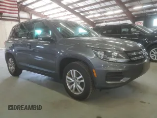 2013 Volkswagen Tiguan SE z VIN WVGBV3AX7DW613495, wystawiony jako Copart lot #59922995 z przebiegiem 224 725 mil mil oraz Czysty tytuł • Clean title. Historia ofert i sprzedaży dostępna na DreamBid. Obrazek 4.