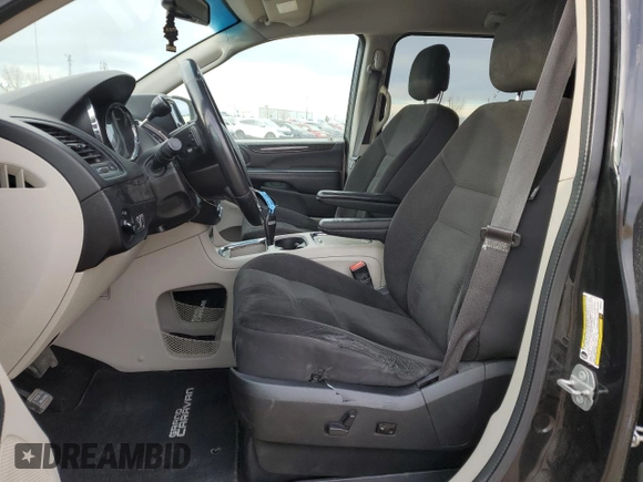 2017 Dodge Grand Caravan Crew Plus with VIN 2C4RDGDG5HR883784, listed as a Copart auction lot 76917194 with 189,001 mi miles and Clean Title. Bid and sale history available at DreamBid. Image 7.