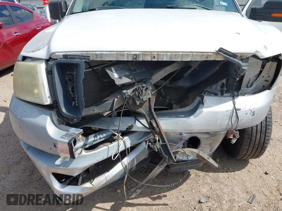2007 Ford F-150 XL с VIN 1FTRF12277KC38355, выставлен на аукционе IAAI как лот 42528425 с пробегом 250 404 миль миль и . История ставок и продаж доступна на DreamBid. Изображение 6.