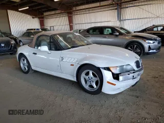 1997 BMW 3 Series 1.9L with VIN 4USCH7324VLB83708, listed as a Copart auction lot 42836745 with 220,898 mi miles and Clean Title. Bid and sale history available at carsss.com. Image 4.