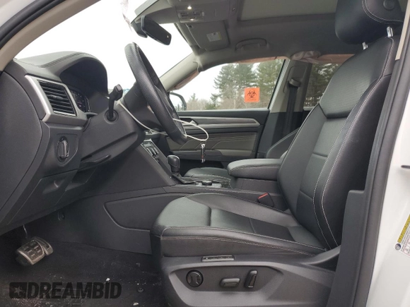 2022 Volkswagen Atlas SEL R-Line z VIN 1V2AR2CA2NC514513, wystawiony jako Copart lot #47811755 z przebiegiem 40 930 mil mil oraz Szkoda całkowita • Salvage title. Historia ofert i sprzedaży dostępna na DreamBid. Obrazek 7.