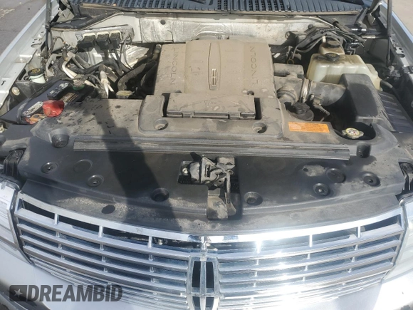 2010 Lincoln Navigator с VIN 5LMJJ3J5XAEJ00018, выставлен на аукционе Copart как лот 82041504 с пробегом 168 159 миль миль и Списание • Salvage title. История ставок и продаж доступна на DreamBid. Изображение 12.