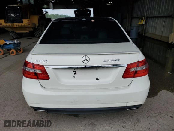 2013 Mercedes-Benz E 350 Luxury with VIN WDDHF2EB6DA738057, listed as a Copart auction lot 48225355 with 136,259 mi miles and Clean title. Bid and sale history available at DreamBid. Image 6.
