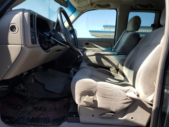 2001 Chevrolet Silverado 1500 LS with VIN 2GCEC19T011322644, listed as a Copart auction lot 52231035 with 234,521 mi miles and Salvage Title. Bid and sale history available at DreamBid. Image 7.