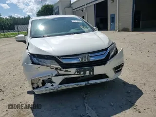2018 Honda Odyssey Elite with VIN 5FNRL6H90JB103748, listed as a Copart auction lot 61512595 with 117,126 mi miles and Salvage title. Bid and sale history available at DreamBid. Image 14.