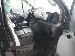 2023 Ford Transit Cargo с VIN 1FTYE1Y81PKA71257, выставлен на аукционе IAAI как лот 42468254 с пробегом 68 499 миль миль и . История ставок и продаж доступна на DreamBid. Изображение 5.