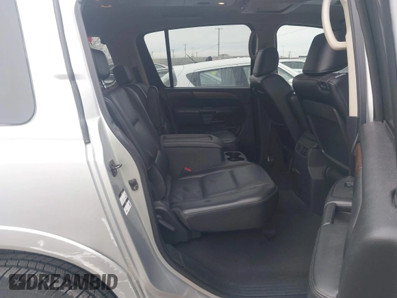 2008 Nissan Armada SE z VIN 5N1AA08C38N601641, wystawiony jako IAAI lot #41569296 z przebiegiem 223 865 mil mil oraz . Historia ofert i sprzedaży dostępna na DreamBid. Obrazek 8.