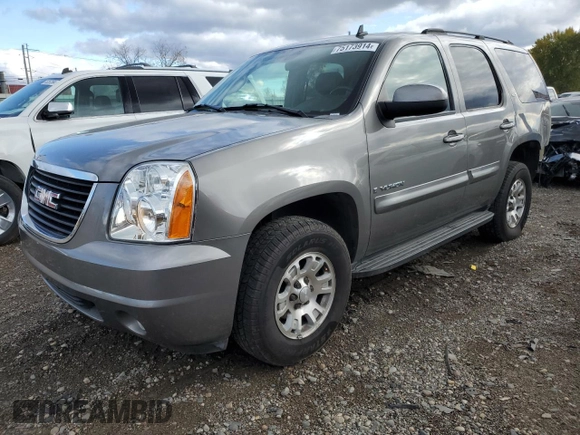 2007 GMC Yukon SLT with VIN 1GKFK13097J111371, listed as a Copart auction lot 75173914 with 223,500 mi miles and Salvage Title. Bid and sale history available at carsss.com. Image 1.
