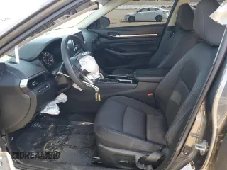 2021 Nissan Altima SV z VIN 1N4BL4DVXMN328151, wystawiony jako Copart lot #48031525 z przebiegiem 61 800 mil mil oraz Szkoda całkowita • Salvage title. Historia ofert i sprzedaży dostępna na DreamBid. Obrazek 7.