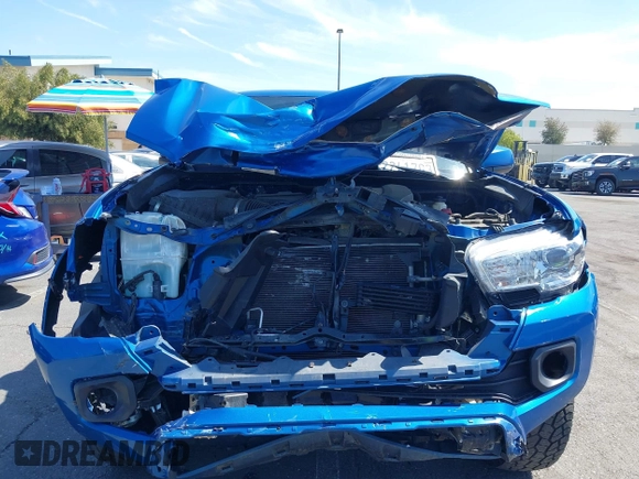 2017 Toyota Tacoma SR5 with VIN 3TMAZ5CN0HM047486, listed as a IAAI auction lot 41816982 with 119,900 mi miles and . Bid and sale history available at carsss.com. Image 13.