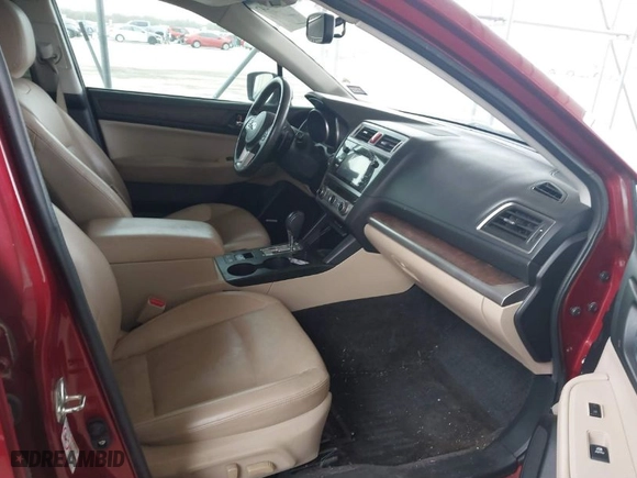 2015 Subaru Outback 2.5i Limited with VIN 4S4BSALC6F3211088, listed as a IAAI auction lot 41557247 with 184,301 mi miles. Bid and sale history available at carsss.com. Image 5.