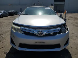 2012 Toyota Camry L with VIN 4T4BF1FK3CR225629, listed as a Copart auction lot 52383655 with 132,392 mi miles and Salvage Title. Bid and sale history available at carsss.com. Image 5.