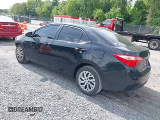 2019 Toyota Corolla L z VIN 2T1BURHE4KC232790, wystawiony jako IAAI lot #42279552 z przebiegiem 86 662 mil mil oraz . Historia ofert i sprzedaży dostępna na DreamBid. Obrazek 3.