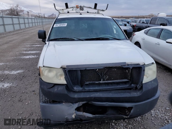 2007 Ford F-150 XL with VIN 1FTRF12W67KD15350, listed as a Copart auction lot 84748464 with 217,276 mi miles and Salvage Title. Bid and sale history available at carsss.com. Image 5.