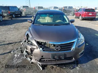 2015 Nissan Altima 2.5 S with VIN 1N4AL3AP8FC172637, listed as a IAAI auction lot 41617876 with 162,290 mi miles. Bid and sale history available at carsss.com. Image 12.