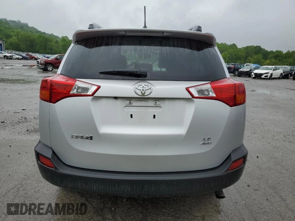 2015 Toyota RAV4 LE z VIN JTMBFREV3FD164635, wystawiony jako Copart lot #57753345 z przebiegiem 36 539 mil mil oraz Szkoda całkowita • Salvage title. Historia ofert i sprzedaży dostępna na DreamBid. Obrazek 6.