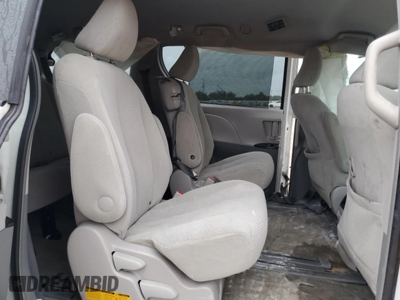 2014 Toyota Sienna LE AAS with VIN 5TDKK3DC8ES499840, listed as a Copart auction lot 46576365 with 3,731 mi miles and Non repairable. Bid and sale history available at DreamBid. Image 11.