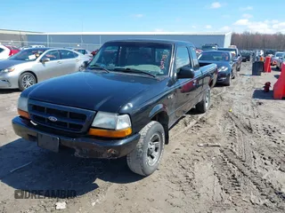 2000 Ford Ranger XL z VIN 1FTYR14C5YTB09793, wystawiony jako IAAI lot #41939556 z przebiegiem 124 883 mil mil oraz . Historia ofert i sprzedaży dostępna na DreamBid. Obrazek 2.