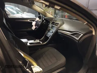 2018 Ford Fusion SE with VIN 3FA6P0HD5JR207844, listed as a IAAI auction lot 42534696 with 93,360 mi miles and . Bid and sale history available at DreamBid. Image 5.