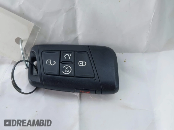 2023 Volkswagen Tiguan SE z VIN 3VVMB7AX3PM006867, wystawiony jako IAAI lot #40793976 z przebiegiem 29 648 mil mil oraz . Historia ofert i sprzedaży dostępna na DreamBid. Obrazek 11.