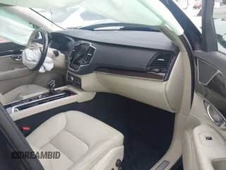 2017 Volvo XC90 Momentum z VIN YV4A22PK1H1117963, wystawiony jako IAAI lot #42292355 z przebiegiem 173 728 mil mil oraz . Historia ofert i sprzedaży dostępna na DreamBid. Obrazek 5.