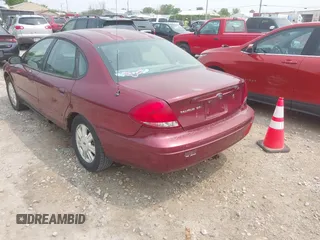 2007 Ford Taurus SEL z VIN 1FAFP56U07A152058, wystawiony jako IAAI lot #42392416 z przebiegiem 209 361 mil mil oraz . Historia ofert i sprzedaży dostępna na DreamBid. Obrazek 3.