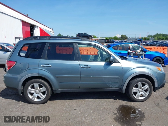 2010 Subaru Forester X Premium with VIN JF2SH6CC2AG743585, listed as a IAAI auction lot 42110290 with 263,942 mi miles and . Bid and sale history available at DreamBid. Image 14.