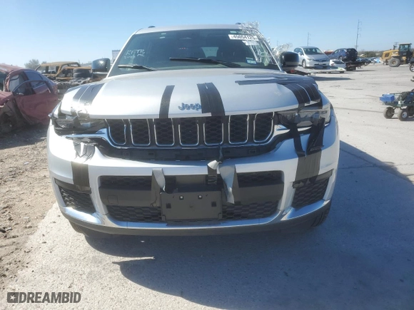 2023 Jeep Grand Cherokee L Laredo with VIN 1C4RJJAG4P8835424, listed as a Copart auction lot 45054125 with 0 mi miles and Clean Title. Bid and sale history available at carsss.com. Image 5.