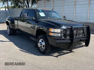 2014 Chevrolet Silverado 3500HD LT with VIN 1GC4K0C8XEF101046, listed as a Copart auction lot 76962694 with 225,339 mi miles and Clean Title. Bid and sale history available at carsss.com. Image 1.