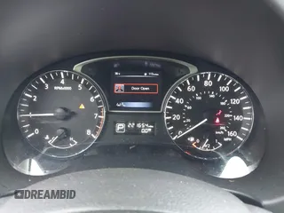 2015 Nissan Altima S with VIN 1N4AL3AP4FN863927, listed as a IAAI auction lot 42202359 with 221,654 mi miles and . Bid and sale history available at DreamBid. Image 7.