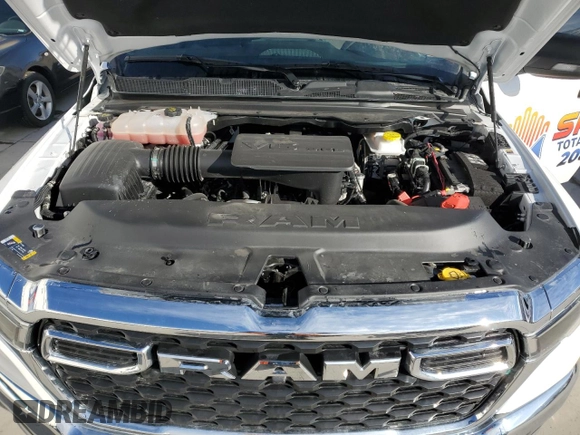 2025 Ram 1500 Big Horn z VIN 1C6RRFFG1SN512741, wystawiony jako Copart lot #51256565 z przebiegiem 17 185 mil mil oraz Szkoda całkowita • Salvage title. Historia ofert i sprzedaży dostępna na DreamBid. Obrazek 11.