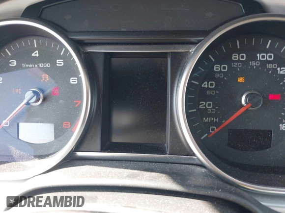 2014 Audi Q7 S line Prestige with VIN WA1DGAFE2ED010013, listed as a IAAI auction lot 42454744 with Not provided miles and . Bid and sale history available at DreamBid. Image 15.