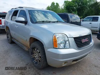 2012 GMC Yukon SLT z VIN 1GKS2CE01CR147431, wystawiony jako IAAI lot #42352503 z przebiegiem 182 450 mil mil oraz . Historia ofert i sprzedaży dostępna na DreamBid. Obrazek 1.