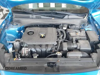2023 Kia Forte GT-Line z VIN 3KPF54AD9PE621839, wystawiony jako IAAI lot #42219283 z przebiegiem 28 639 mil mil oraz . Historia ofert i sprzedaży dostępna na DreamBid. Obrazek 10.