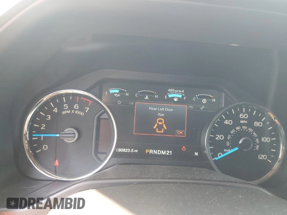 2015 Ford F-150 XLT with VIN 1FTEW1EF5FKD43164, listed as a Copart auction lot 48677185 with 90,823 mi miles and Salvage Title. Bid and sale history available at carsss.com. Image 9.