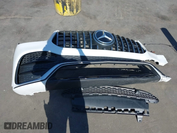 2023 Mercedes-Benz GLE 53 AMG with VIN 4JGFD6BB8PA837708, listed as a IAAI auction lot 41645242 with 31,385 mi miles and . Bid and sale history available at DreamBid. Image 12.