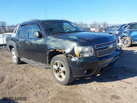 2010 Chevrolet Avalanche LTZ with VIN 3GNVKGE02AG195461, listed as a IAAI auction lot 41887795 with 176,362 mi miles. Bid and sale history available at carsss.com. Image 1.